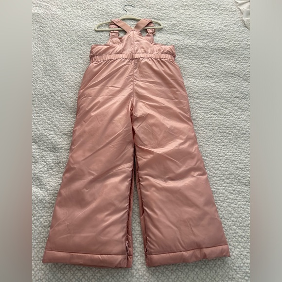 Little girl snow overalls. Size 4T Gap. NEW. - Picture 5 of 6